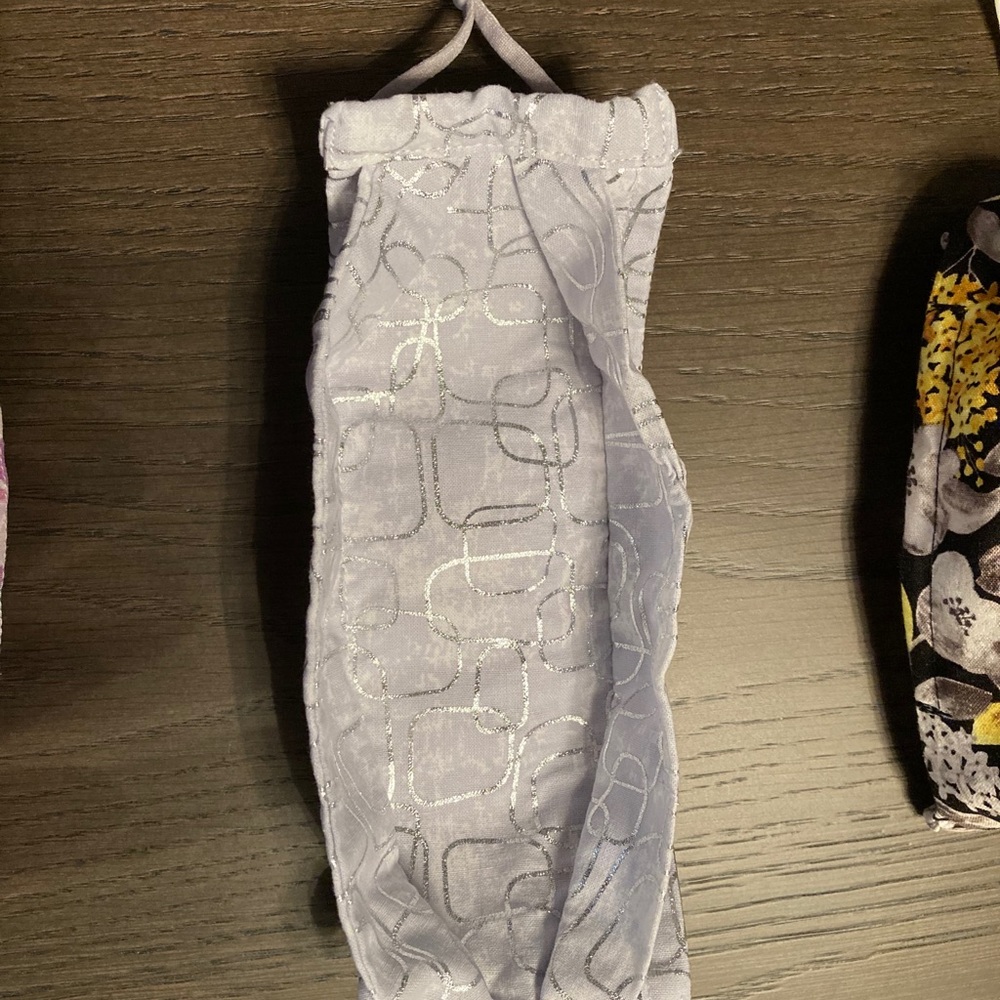 Mask - Picture 2 of 2